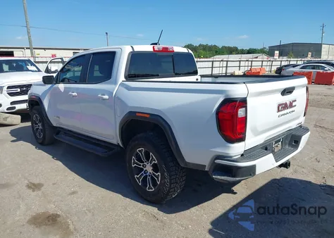 2024 GMC Canyon 4Wd At4 z USA, uszkodzony, nr VIN 1GTP6DEK0R1199878
